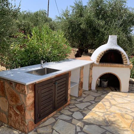 Ferienhaus Olive Garden Kyparissia Exterior foto